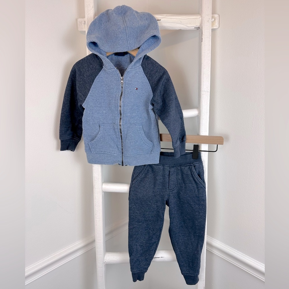 TOMMY HILFIGER Baby Boys Blue 2-Piece Matching Sweat Set | Size 24M